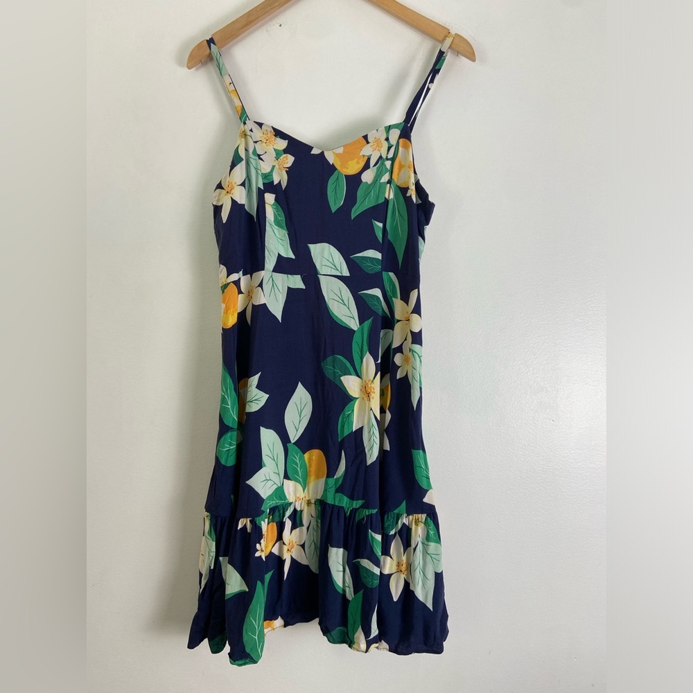 Old navy women’s large cami, spaghetti strap, floral, flowy, light, dress.